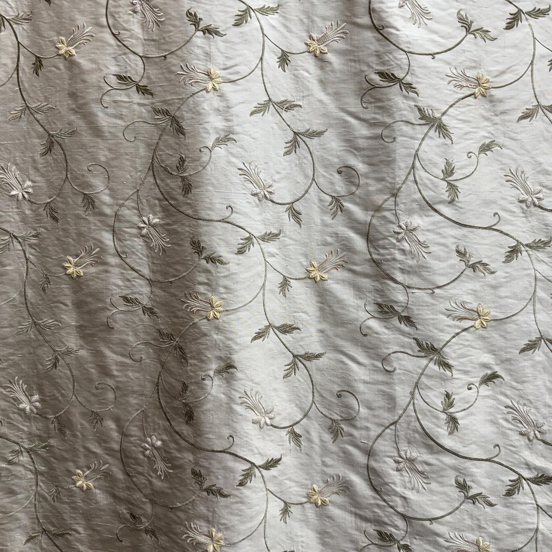 Ilvessa Floral Embroidered Silk Fabric in Putty