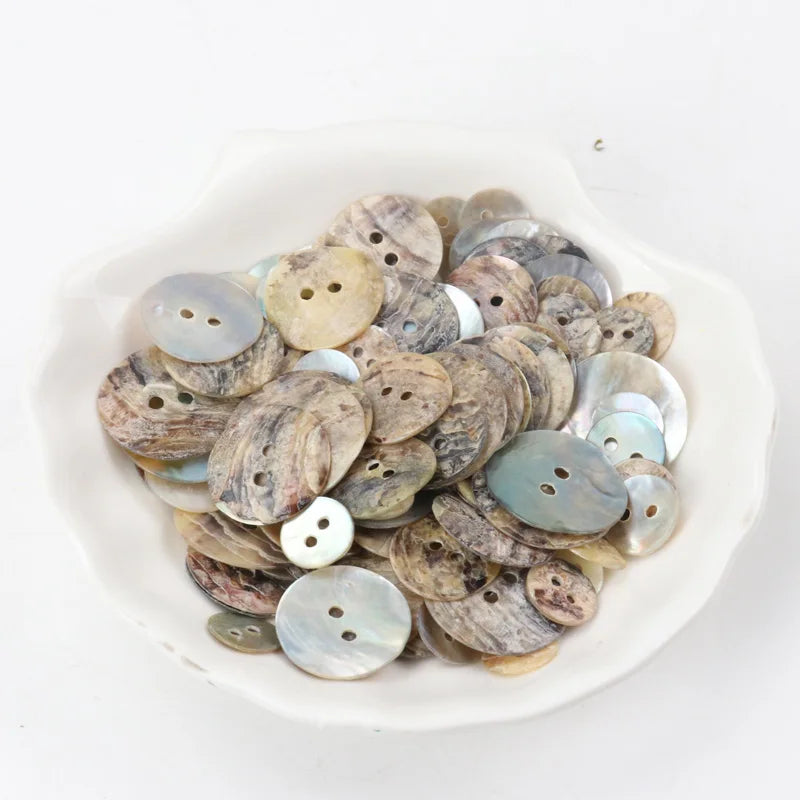 50 PC / Asher Wood Buttons