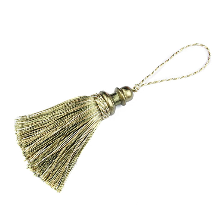 1 PC / Gold Trim Key Tassel