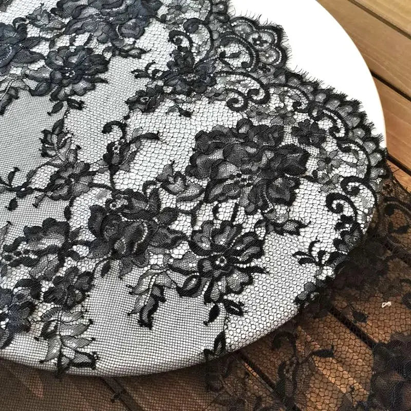 3 Yards / 2 Colors / Valenne Elegant Eyelash Lace