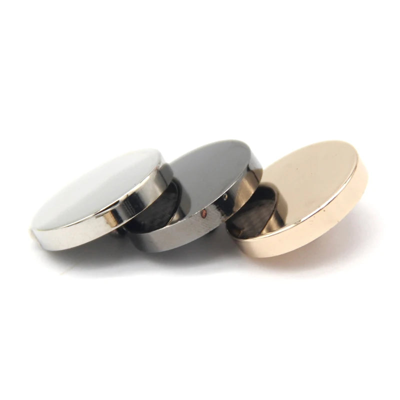 Small Round Button Esso Small Round Flat Metal Button - 10 PC – Classic Modern Fabrics