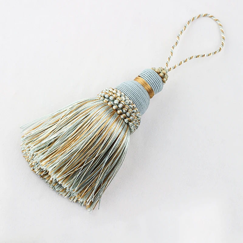 1 PC / Rosso Key Tassel