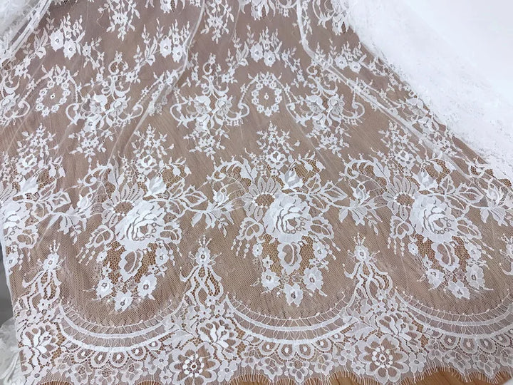 3 Yards / Celestia Elegant Eyelash Lace