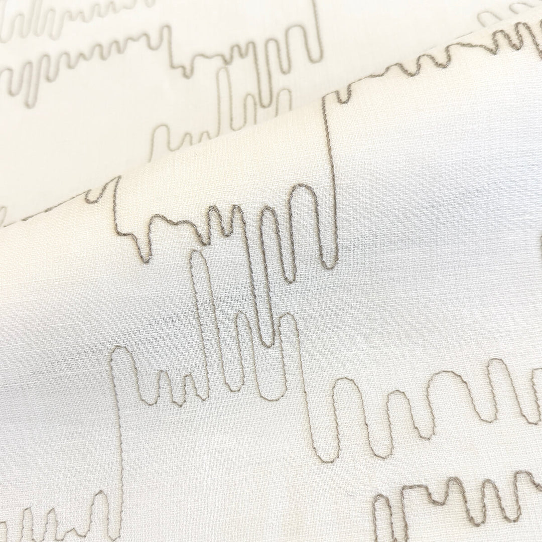 Fjörda Abstract Emboidery Fabric | 3 Colors