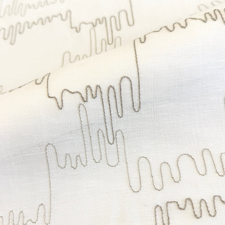 Fjörda Abstract Emboidery Fabric | 3 Colors