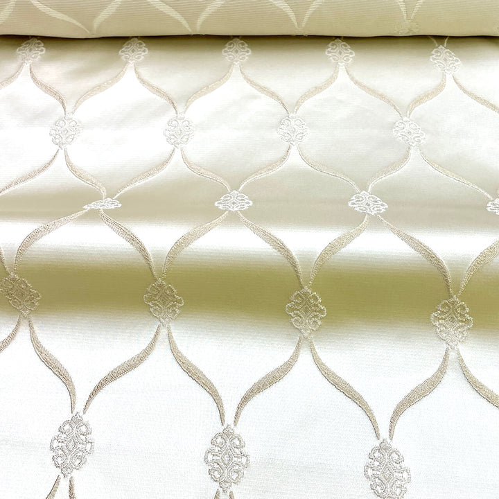3 YARDS / Light Beige Trellis Soft Sheen Jacquard Fabric