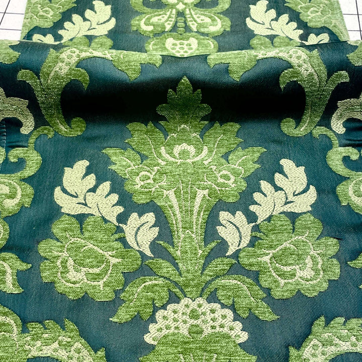 110" TENOR Hunter Green Classic Contrasting Damask Velvet Fabric