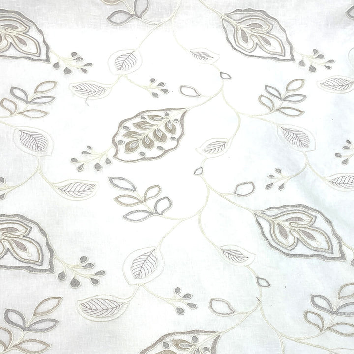 Tessuto di lino in policotone trasparente con ricamo floreale grande avorio