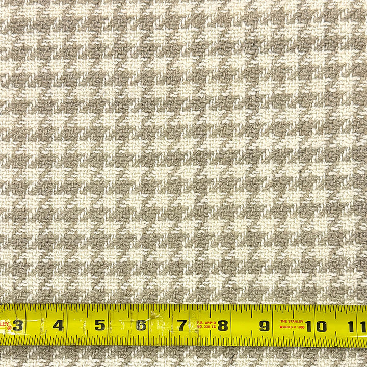 Ésvane Light Brown Small Houndstooth Chenille Fabric