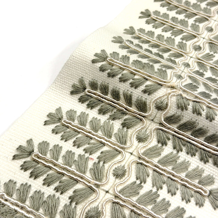 3 YARDS / 5 COLORS / Provenelle 4 inch Wide Decorative Embroidery Ribbon Tape Trim