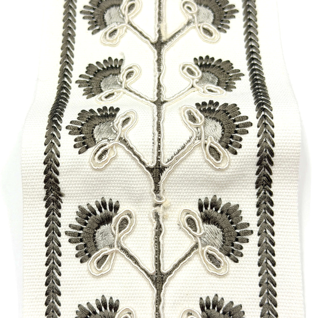 3 YARDS / 4 COLORS / Tessira 4 inch Wide Decorative Embroidery Ribbon Tape Trim