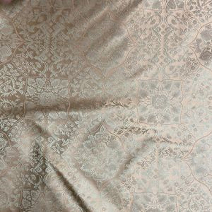 Wrenelle Floral Geometric Silk Fabric in Putty