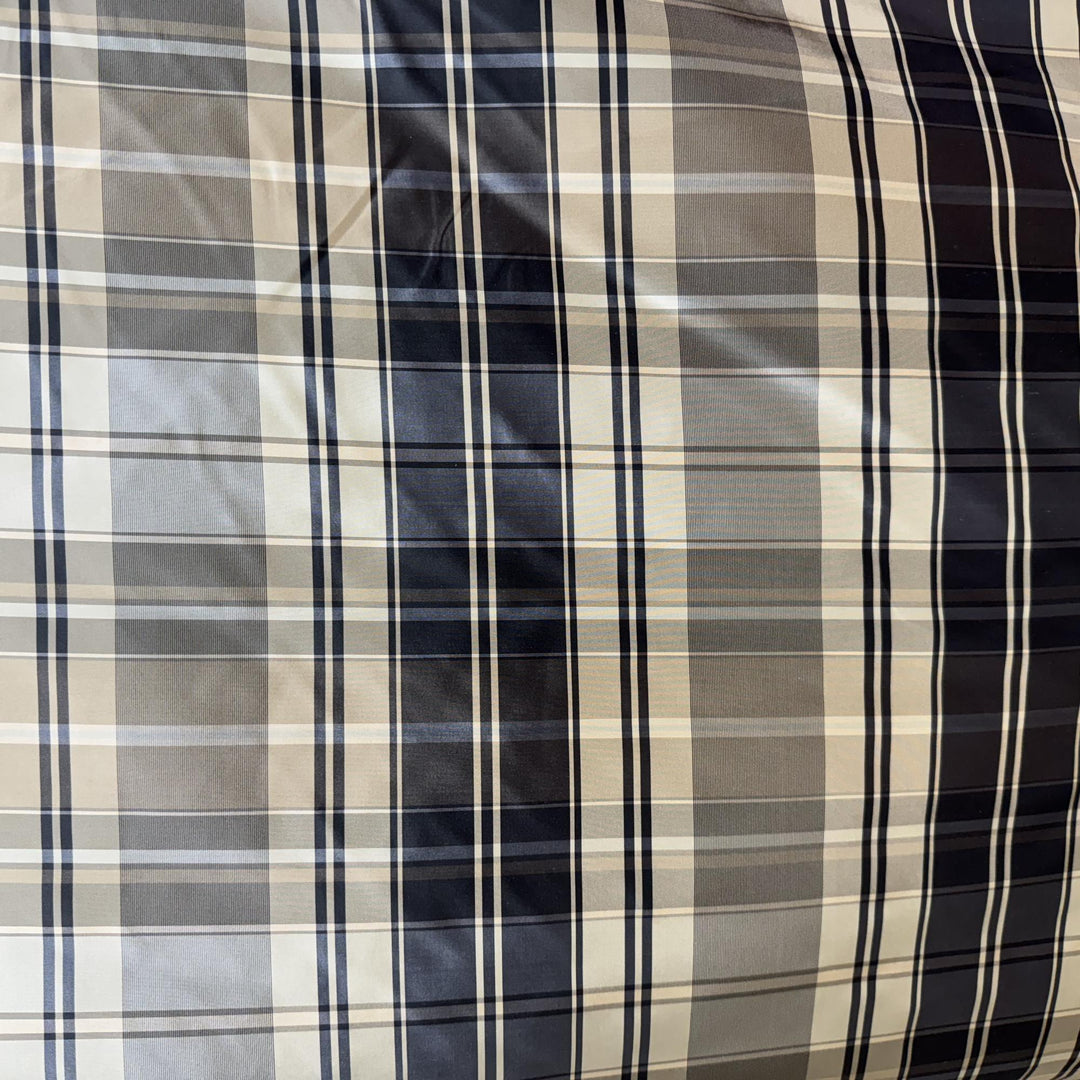 Grisanne Striped Square Geometric Silk Fabric in Black/Gold