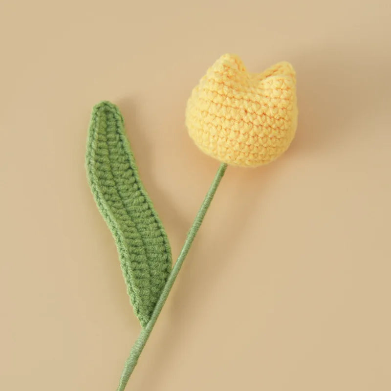 Moni Knit Tulips Party Decor Flower