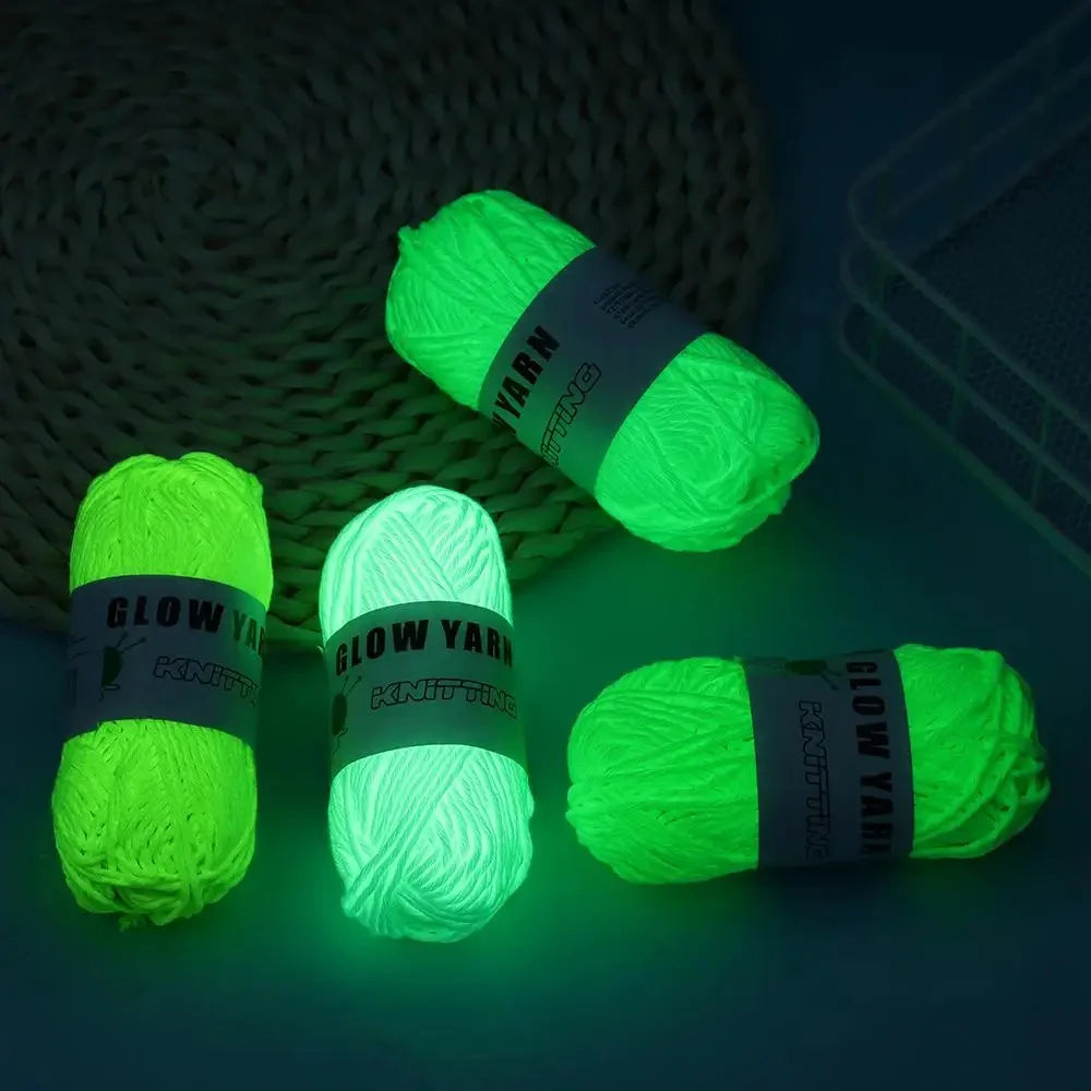2mm 4mm Luminous Yarn Glow in the Dark Yarn