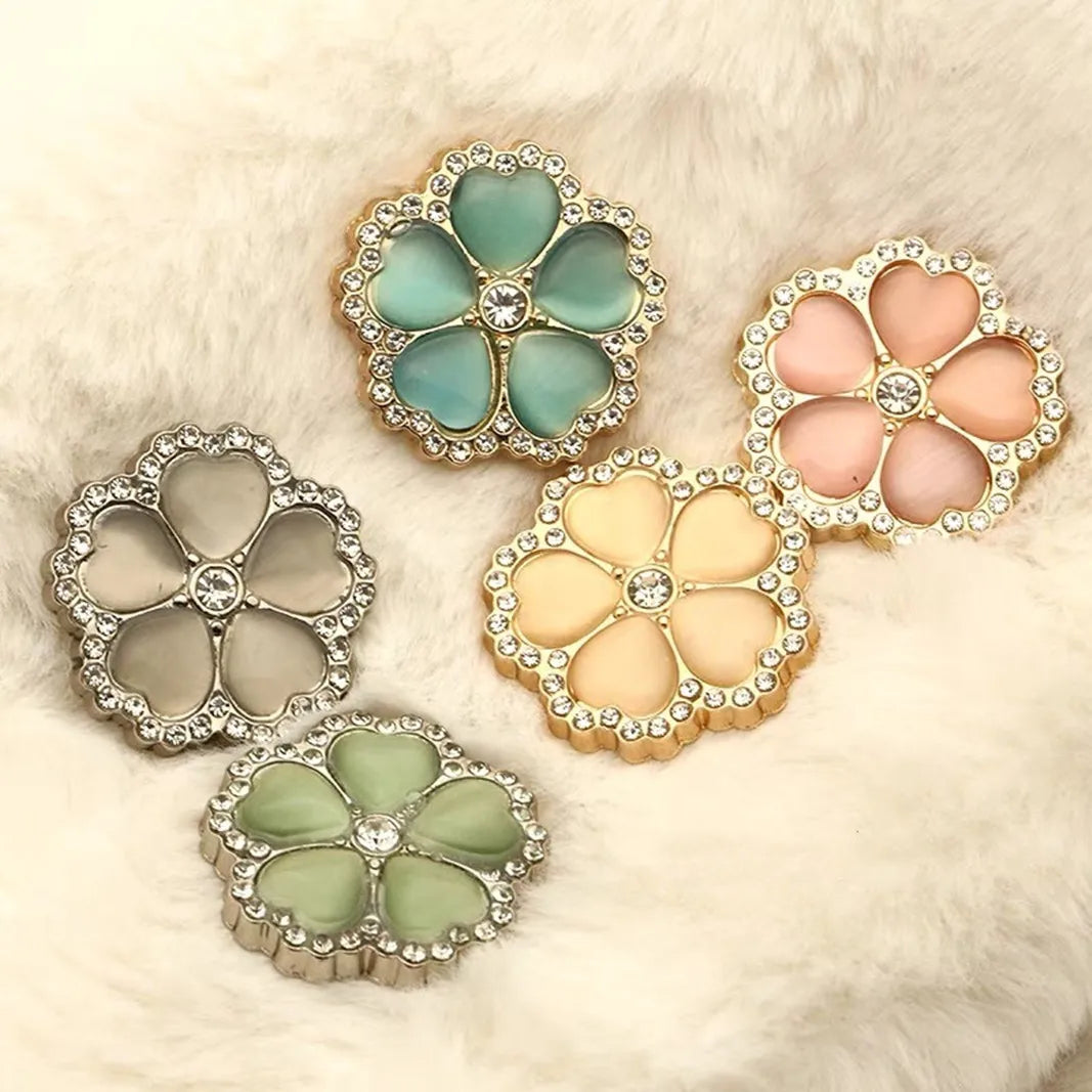 3 PC / Lucky Clover Resin Buttons