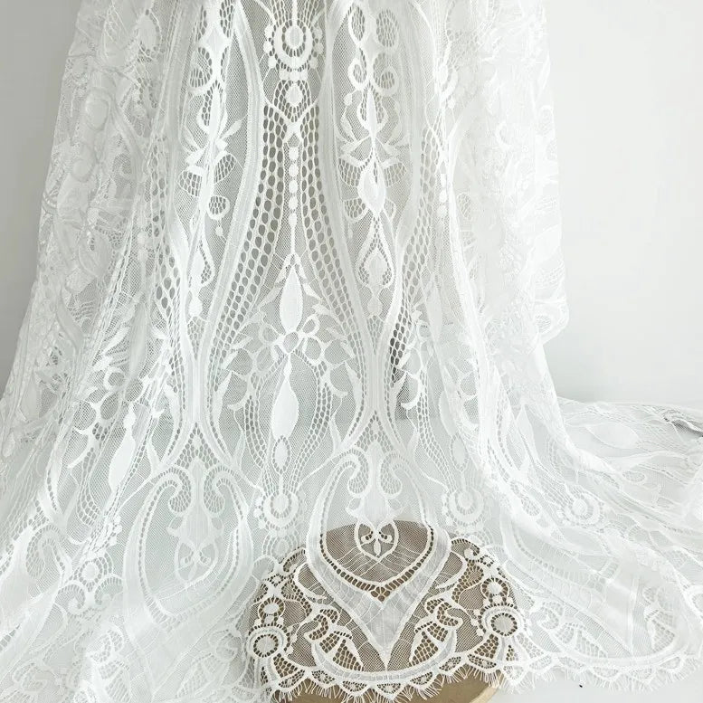 3 YARDS / Aveline Elegant Eyelash Lace