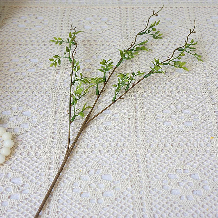 Dulce 25 Inch Artificial Bud Leaf Flower