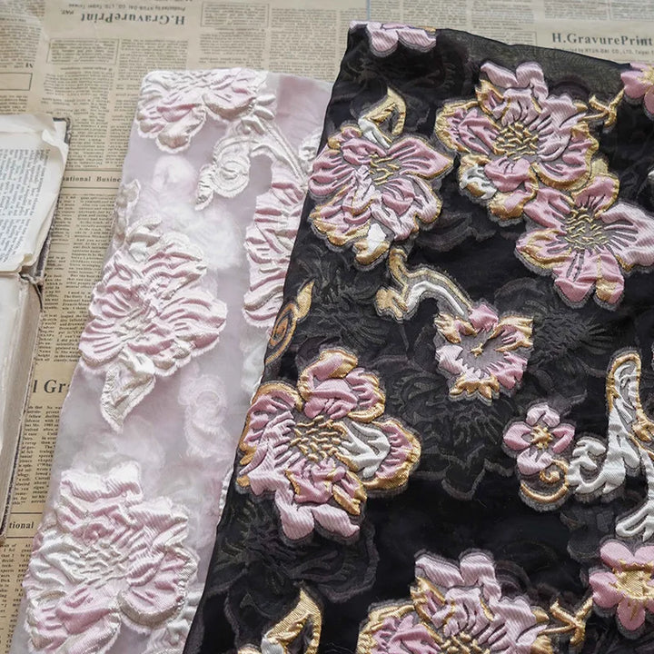 Loopi Retro Embossed Large Flower Yarn Dyed Jacquard Fabric