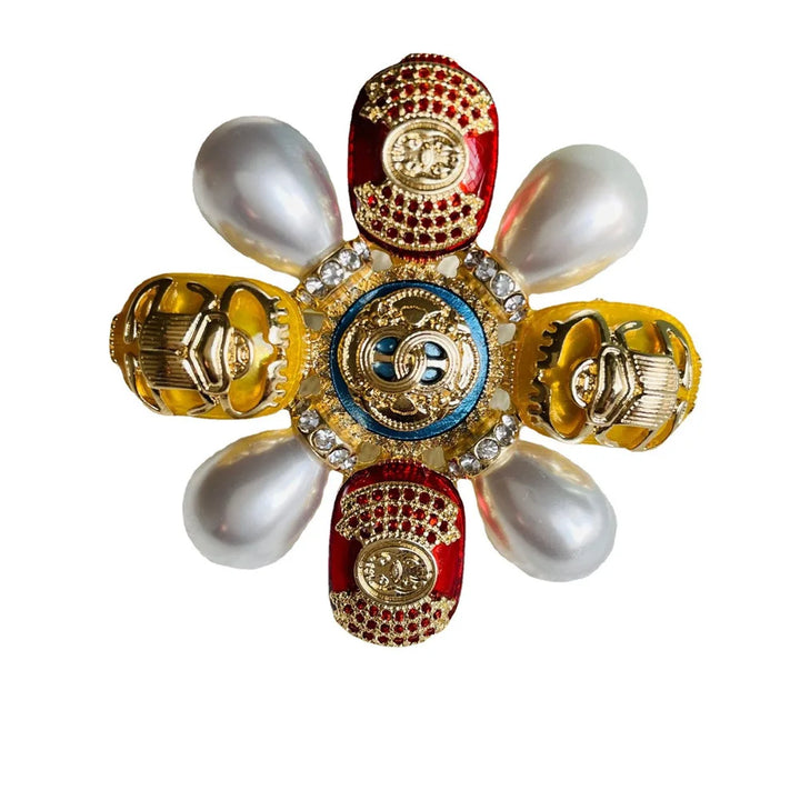 Aysegül Novelty Brooch