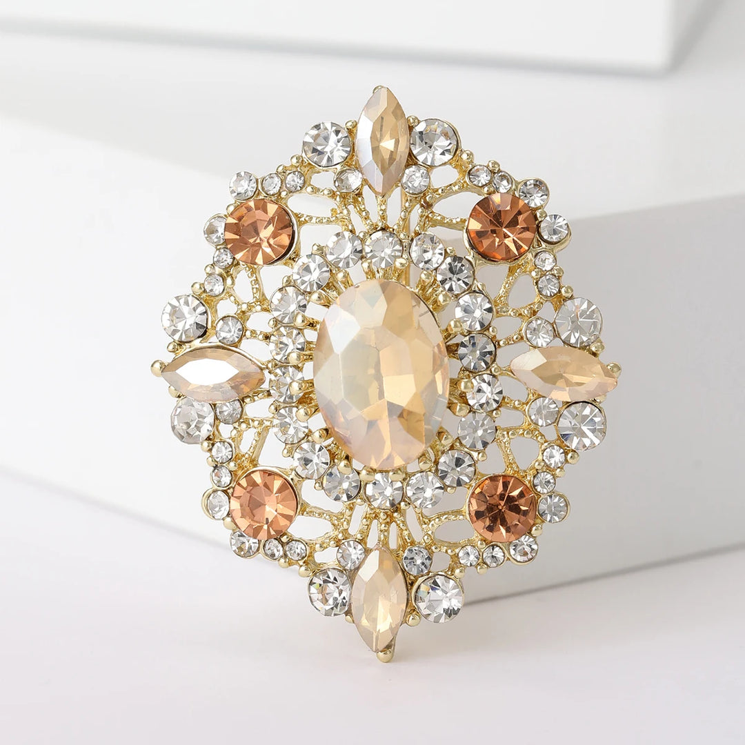 Brooch Pin – Classic Modern Fabrics