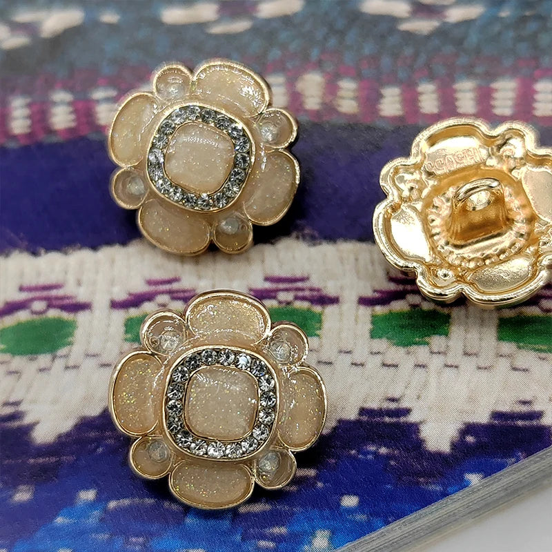 Axinoe 18/22MM Resin Button - 6 PC