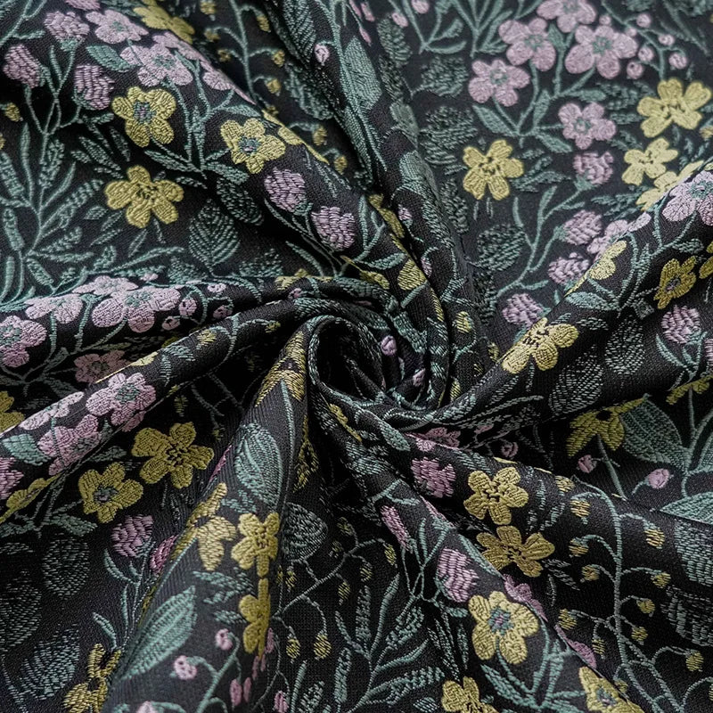 Relay Contrasting Floral Yarn Dyed Jacquard Fabric