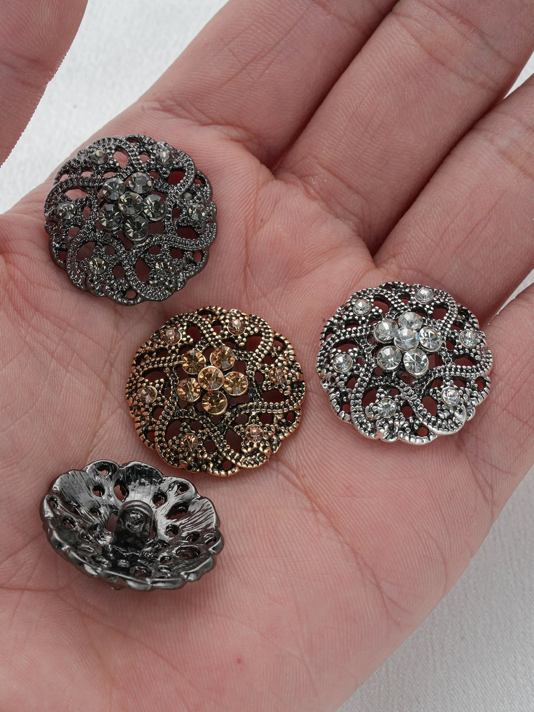 3 PC / Faos Rhinestone Buttons