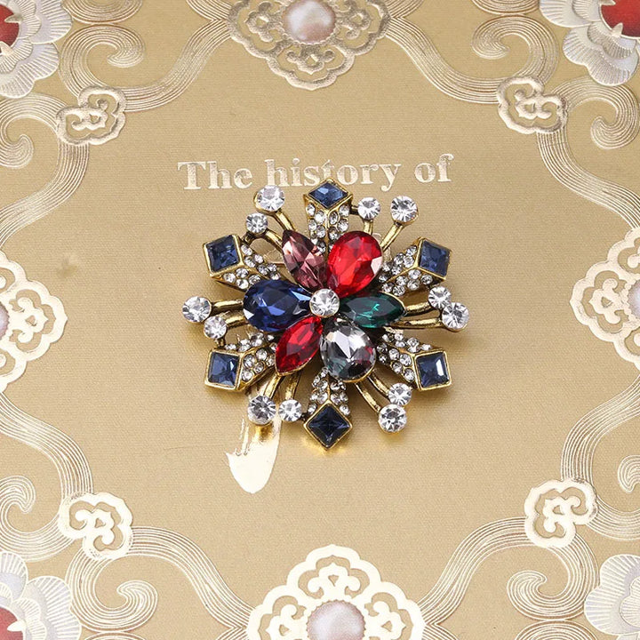 Altin Novelty Brooch