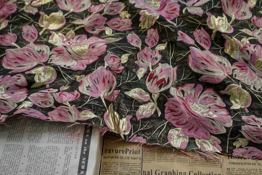 Retro Gold Silk Flower Yarn Dyed Jacquard Fabric