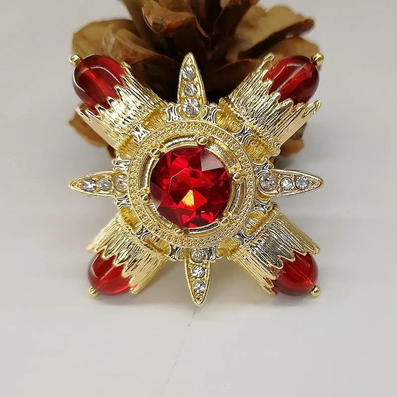 Aygül Rhinestone Brooch