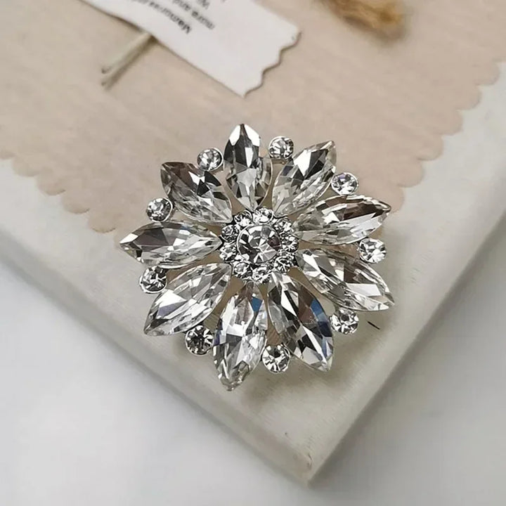 Vakisa Rhinestones Buttons