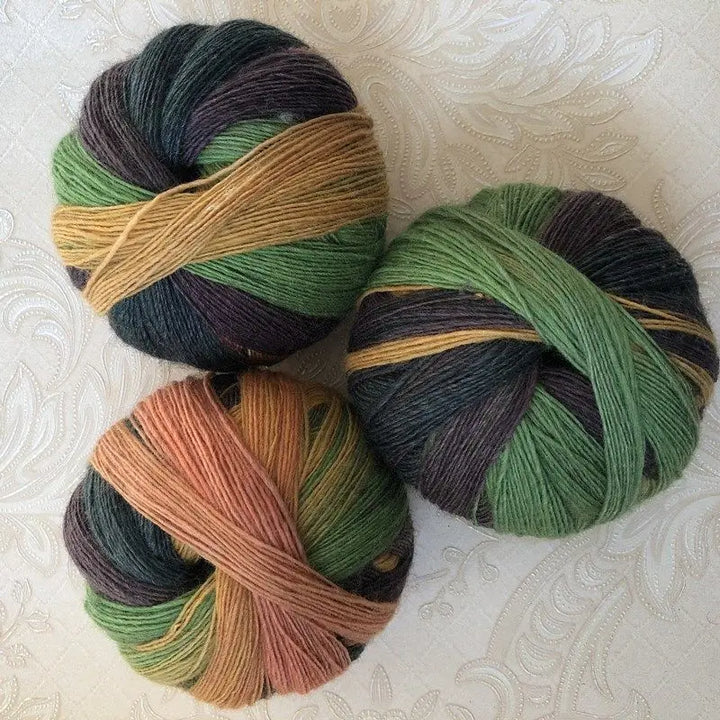 100g 600 Meter Long Dyed Gradient Magic Ball