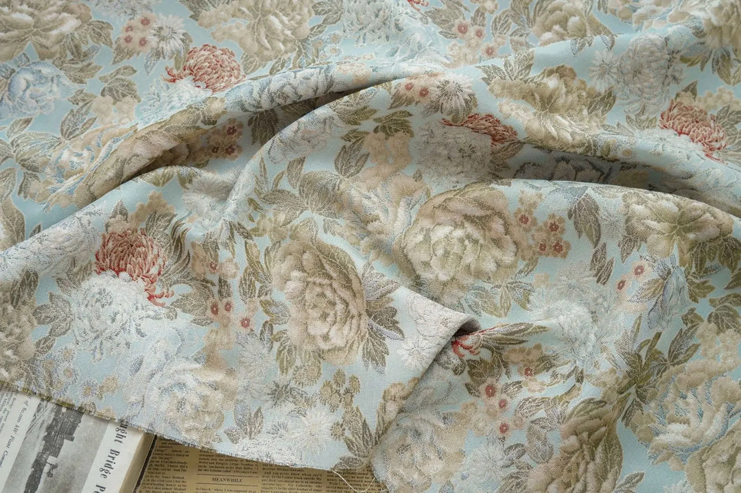 Minon Large Flower Thick Yarn Dyed Jacquard Fabric