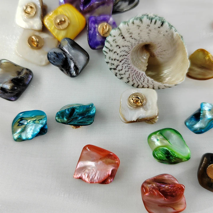 Moex 16MM Irregular Shape Resin Button - 10 PC