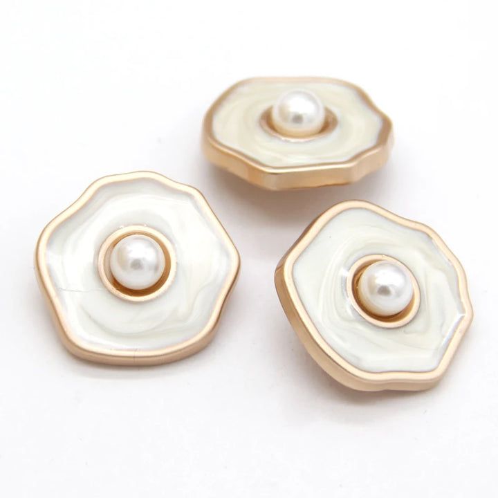 Koan Flower Gold Metal Button - 6 PC