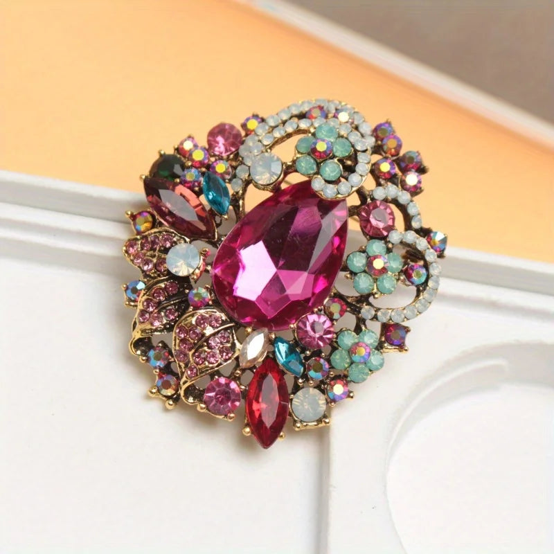 Brooch Pin – Classic Modern Fabrics