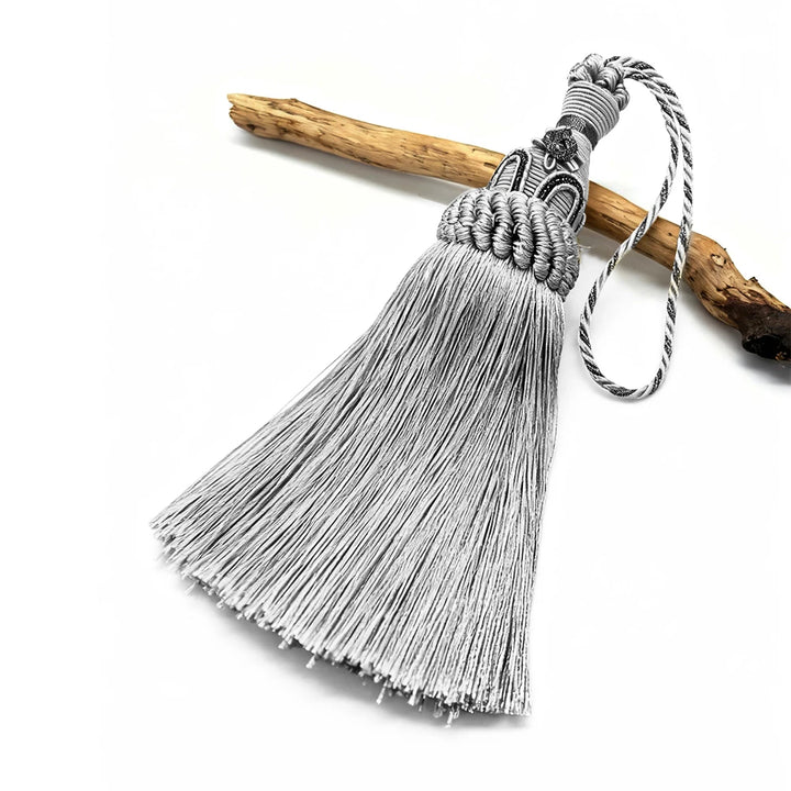 2 PC Rivelle Key Tassels