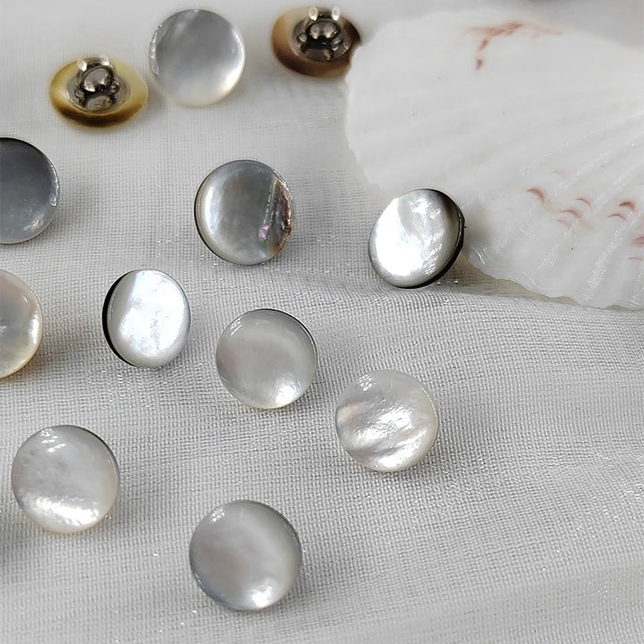 Tsone Small Shell Button - 10 PC