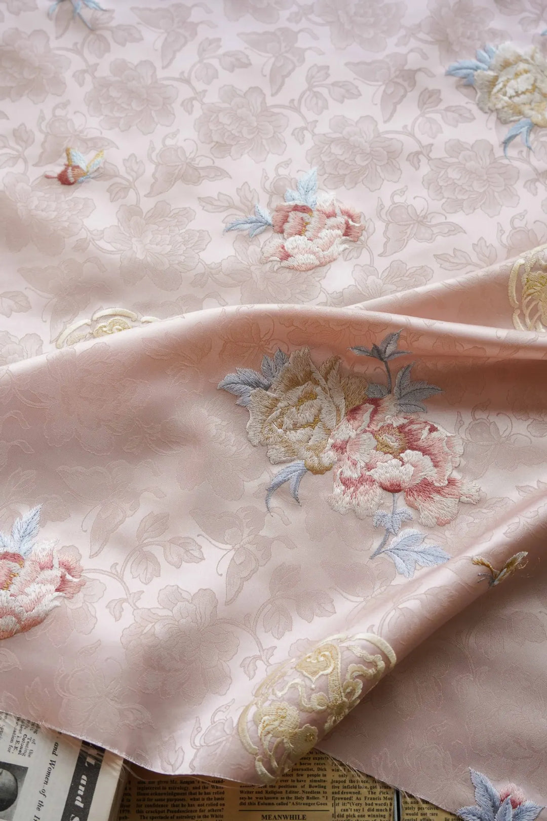 Wilert Pink Brocade Jacquard Flower Fabric