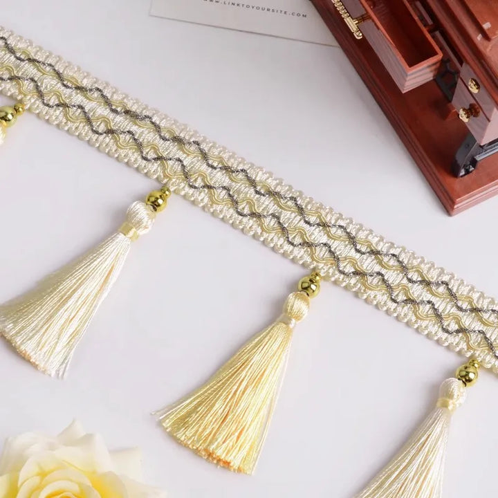 12 YD / Rivaro Trim Tassel Fringe