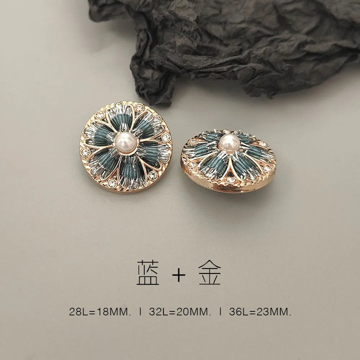 6 PC / Umeda Rhinestone Buttons