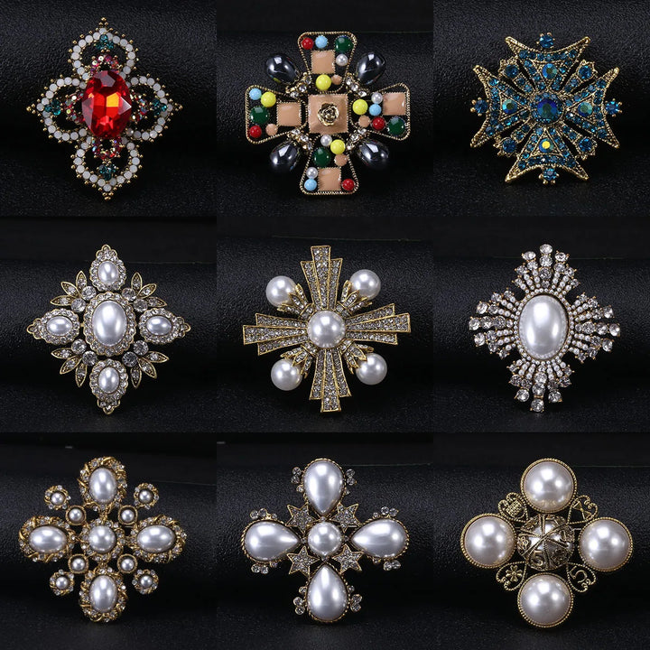 Altin Novelty Brooch