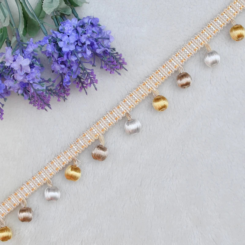 Tolore Pompom Beaded Fringe Trim