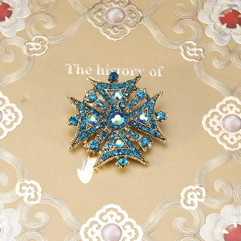 Altin Novelty Brooch