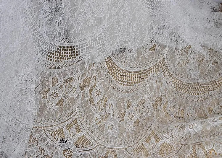 3 Yards / 2 Colors / Corvina Elegant Eyelash Lace