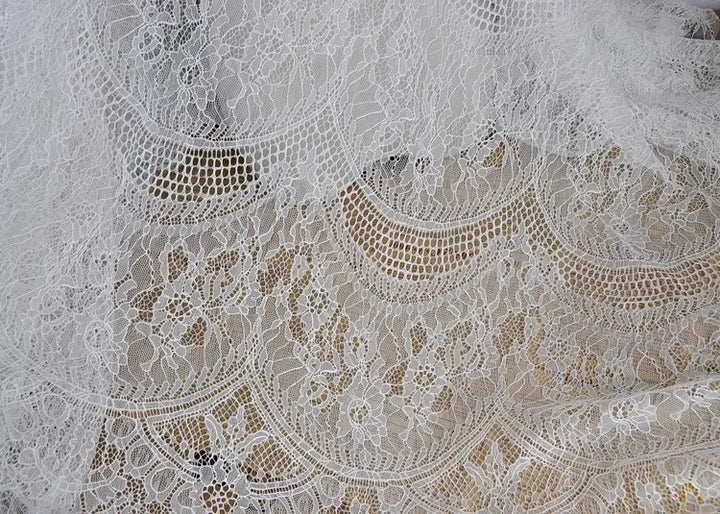 3 Yards / 2 Colors / Corvina Elegant Eyelash Lace