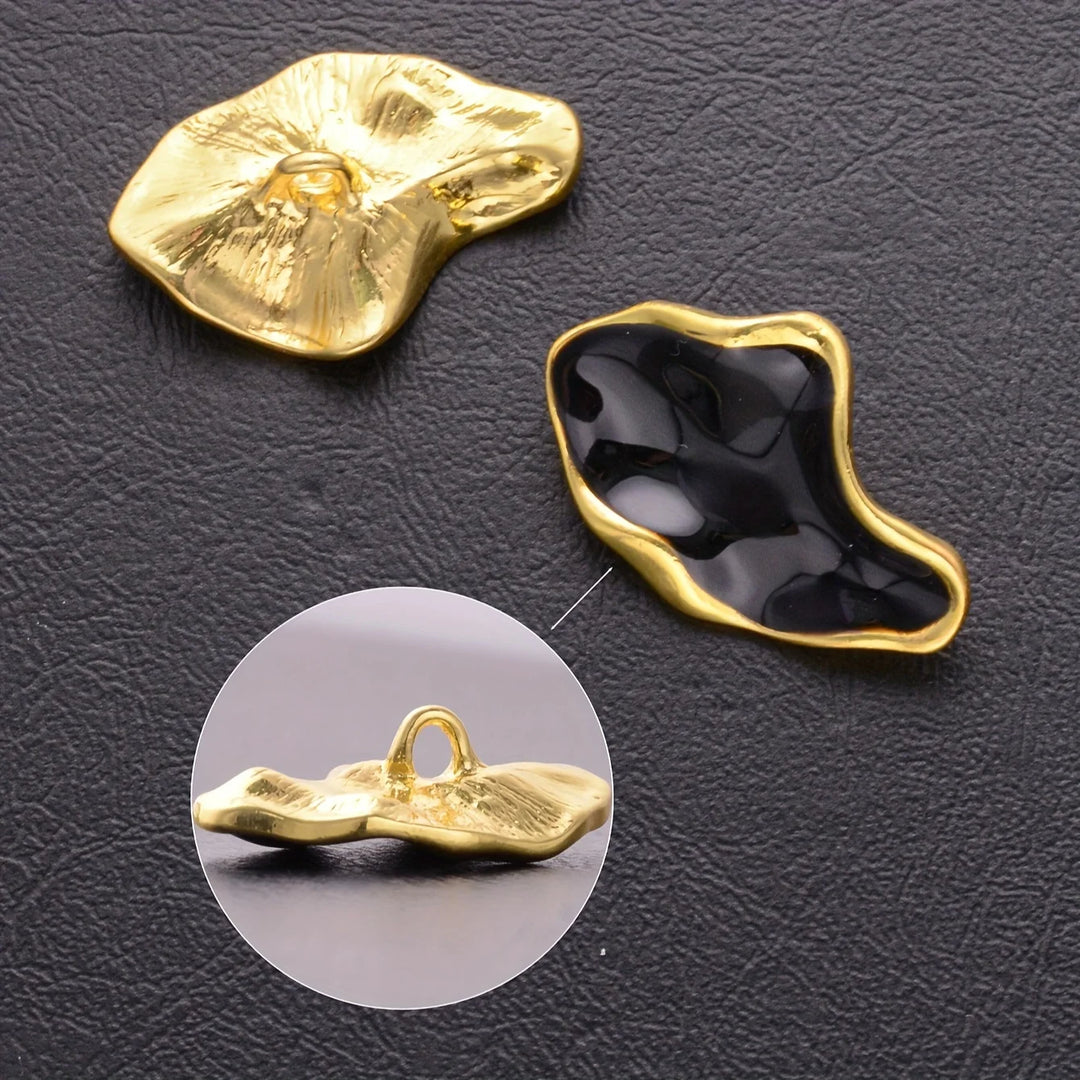 3 PC / Montis Resin Buttons