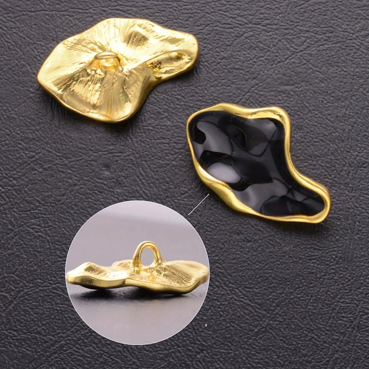 3 PC / Montis Resin Buttons