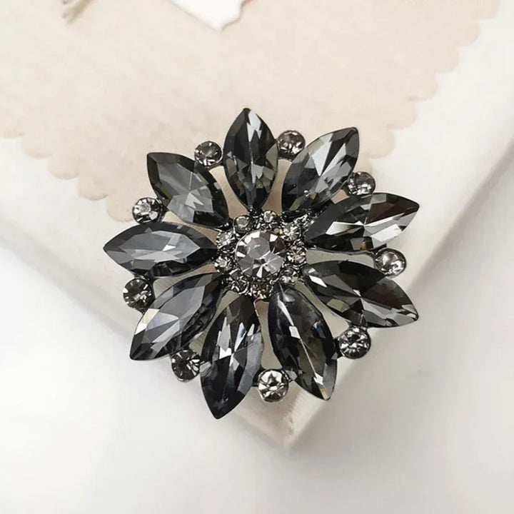 Vakisa Rhinestones Buttons